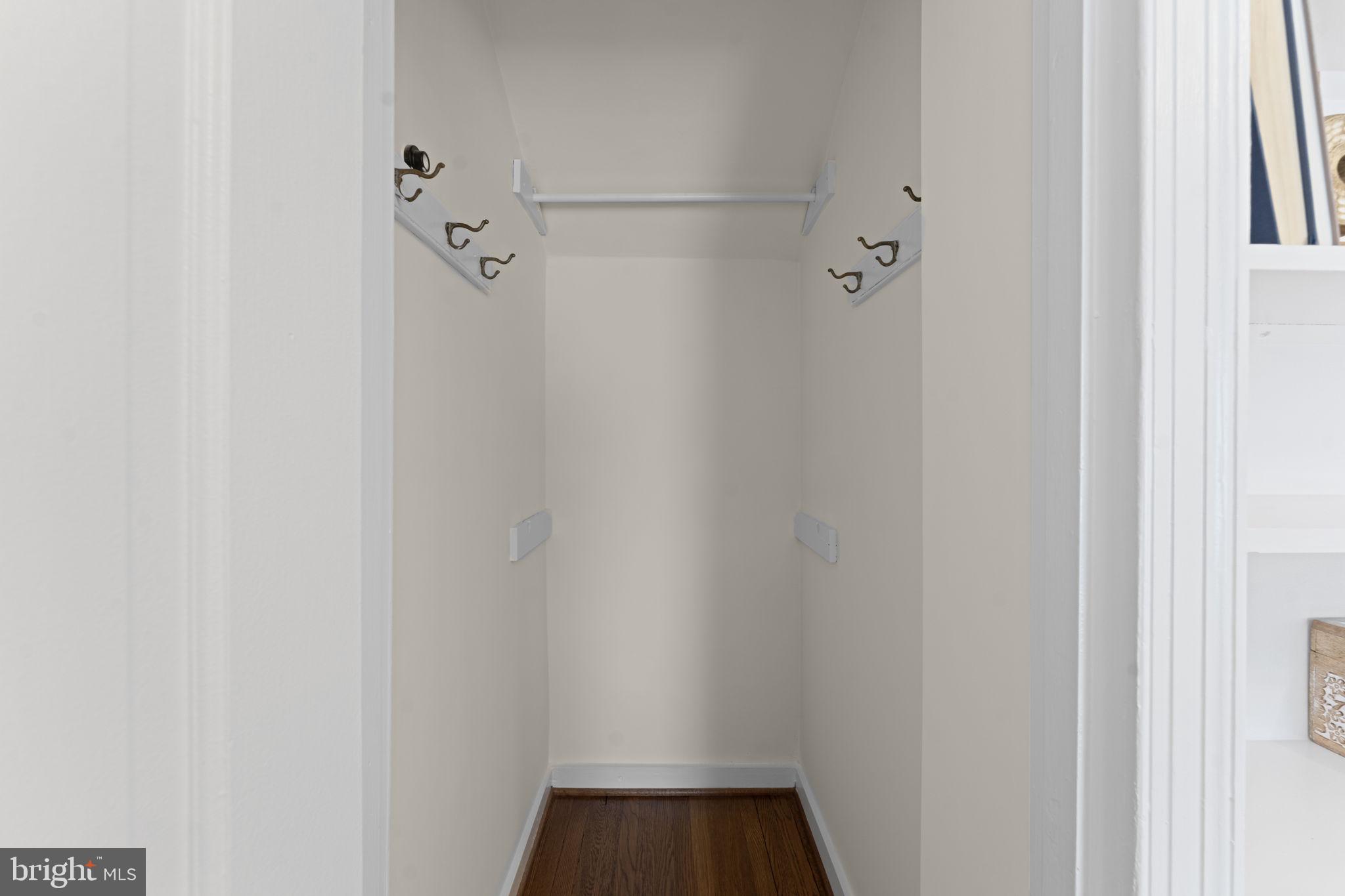 NORTH HILLS - Residential