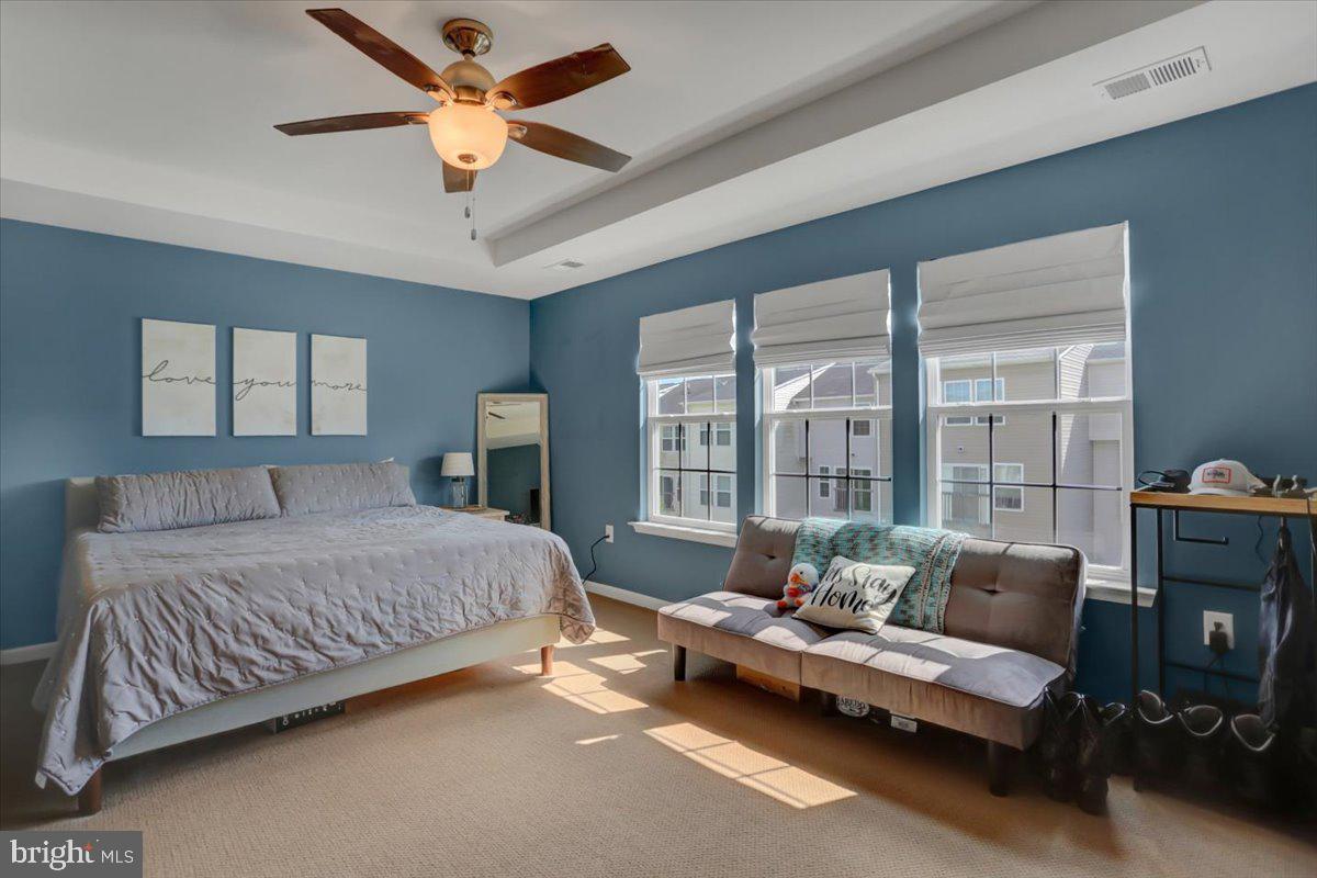 RIVERSIDE VILLAGES - Residential