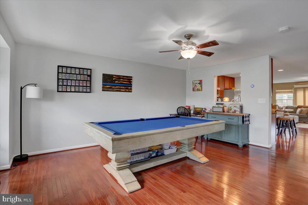 RIVERSIDE VILLAGES - Residential