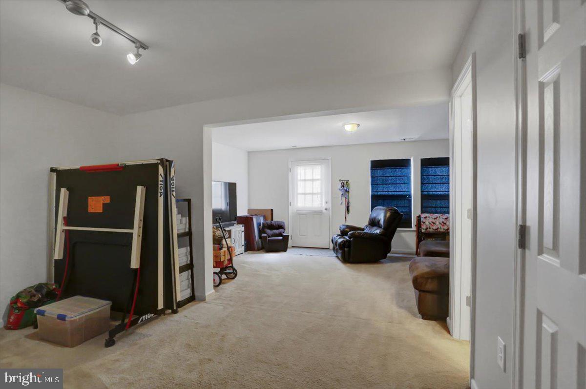 RIVERSIDE VILLAGES - Residential