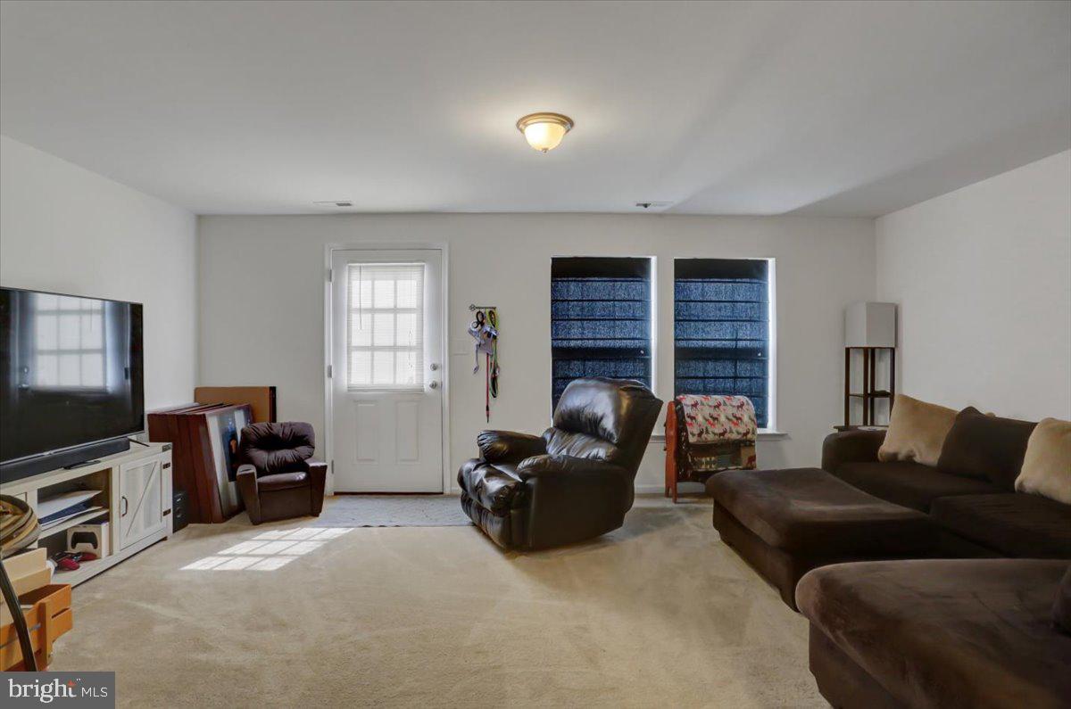 RIVERSIDE VILLAGES - Residential