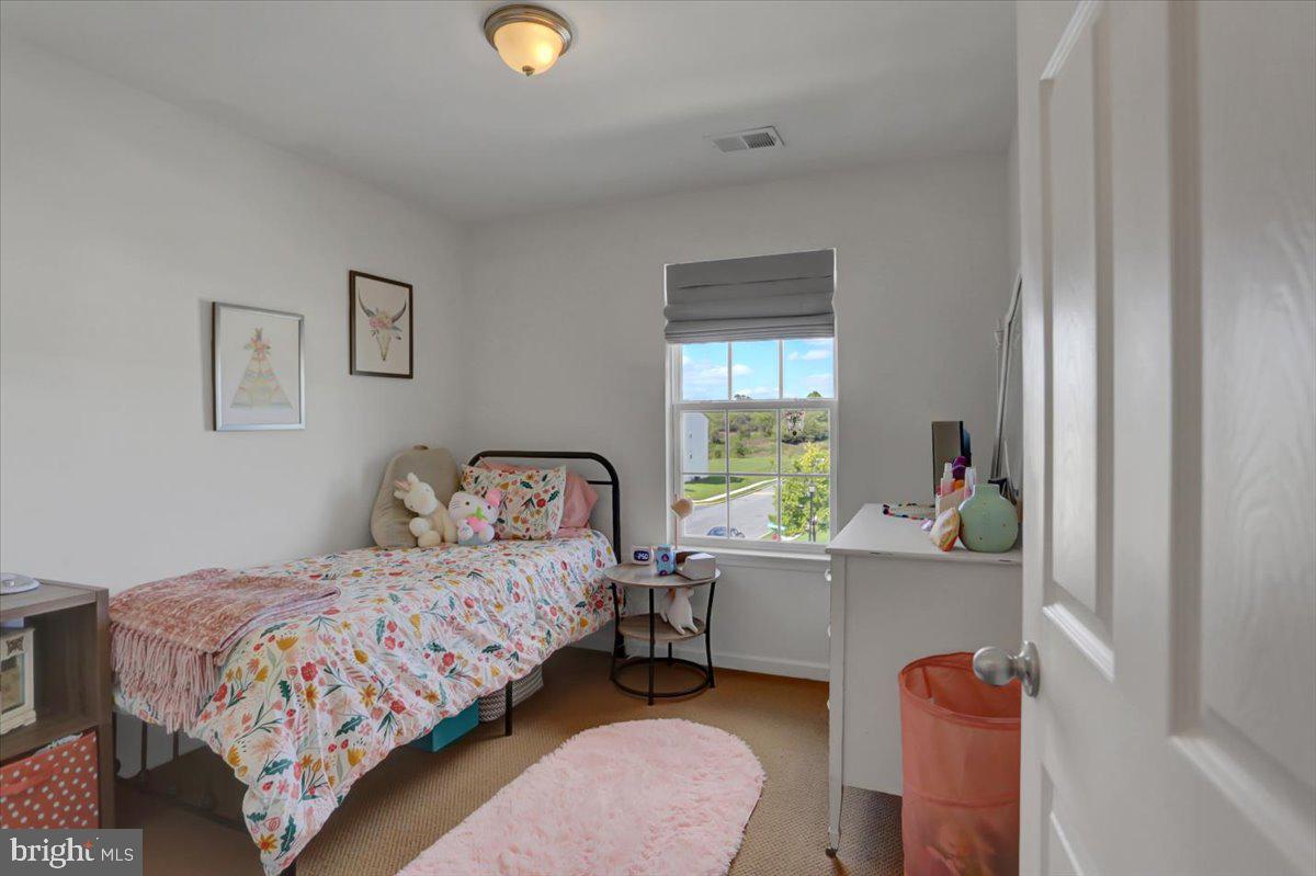 RIVERSIDE VILLAGES - Residential