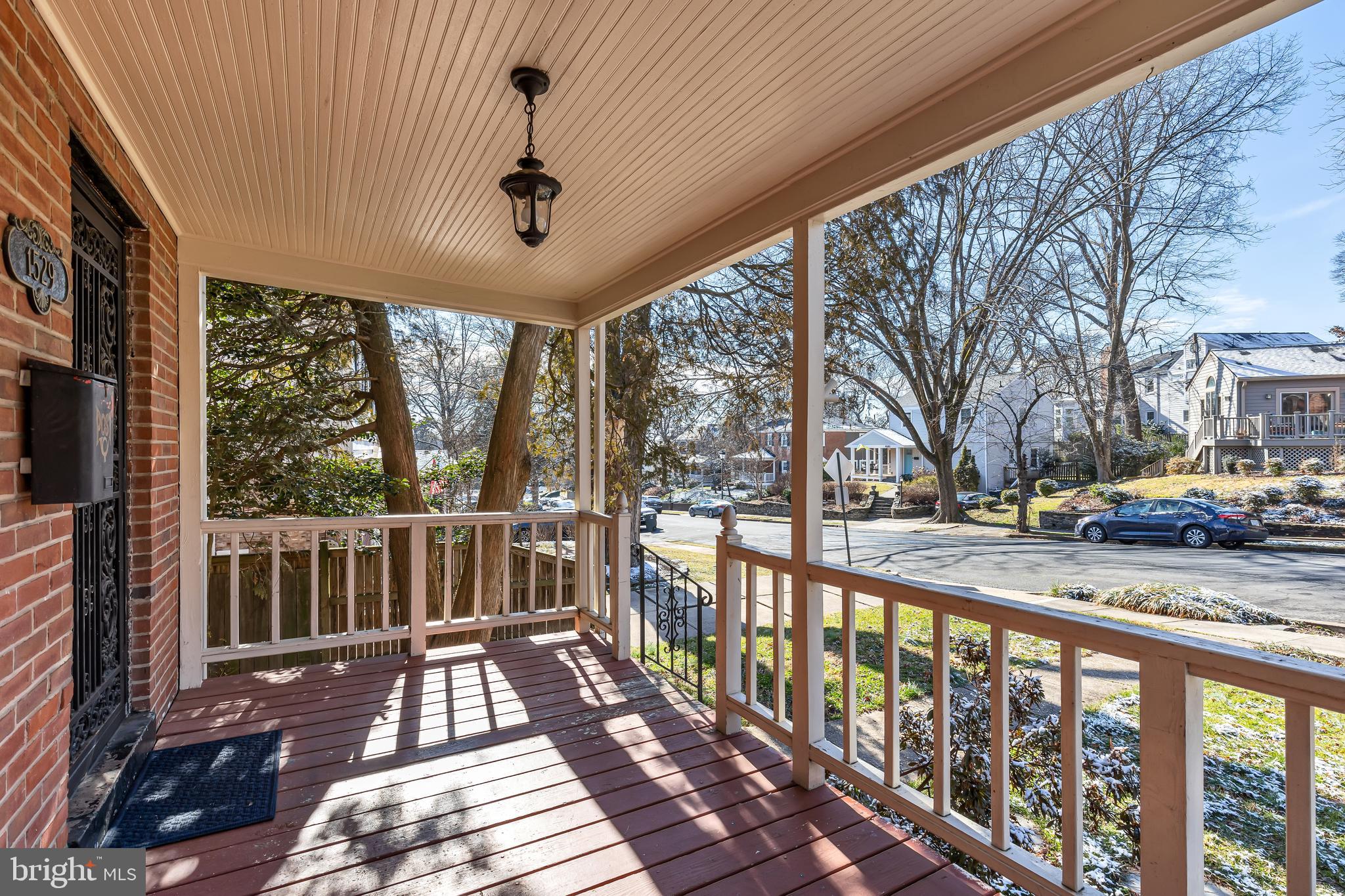 LEEWAY HEIGHTS - Residential Lease