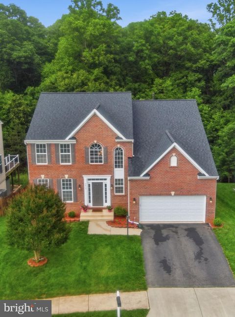 Photo of 7412 Pensacola Place, GAINESVILLE, VA 20155 (MLS # VAPW2121084)