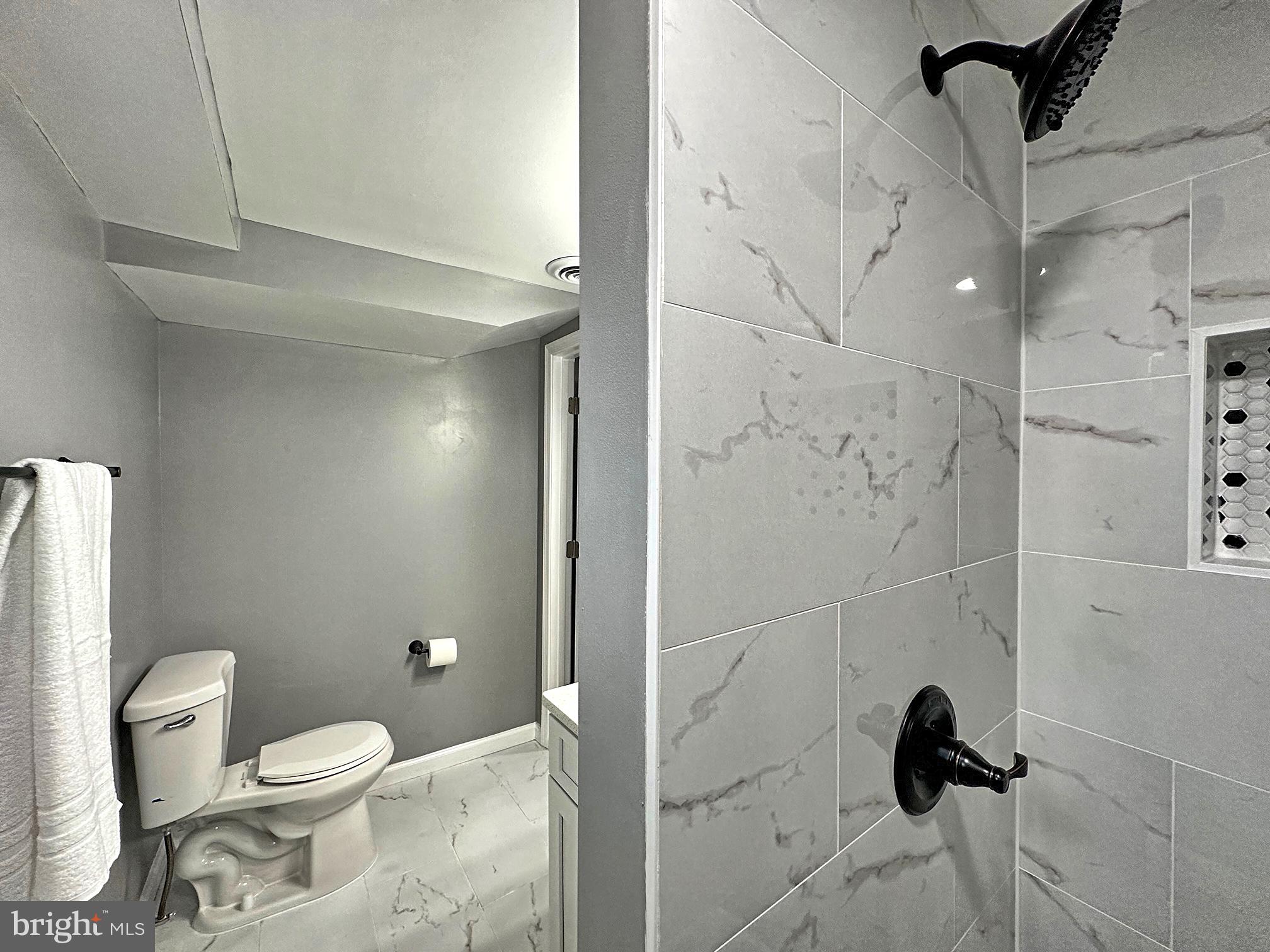 COOLRIDGE ACRES - Residential