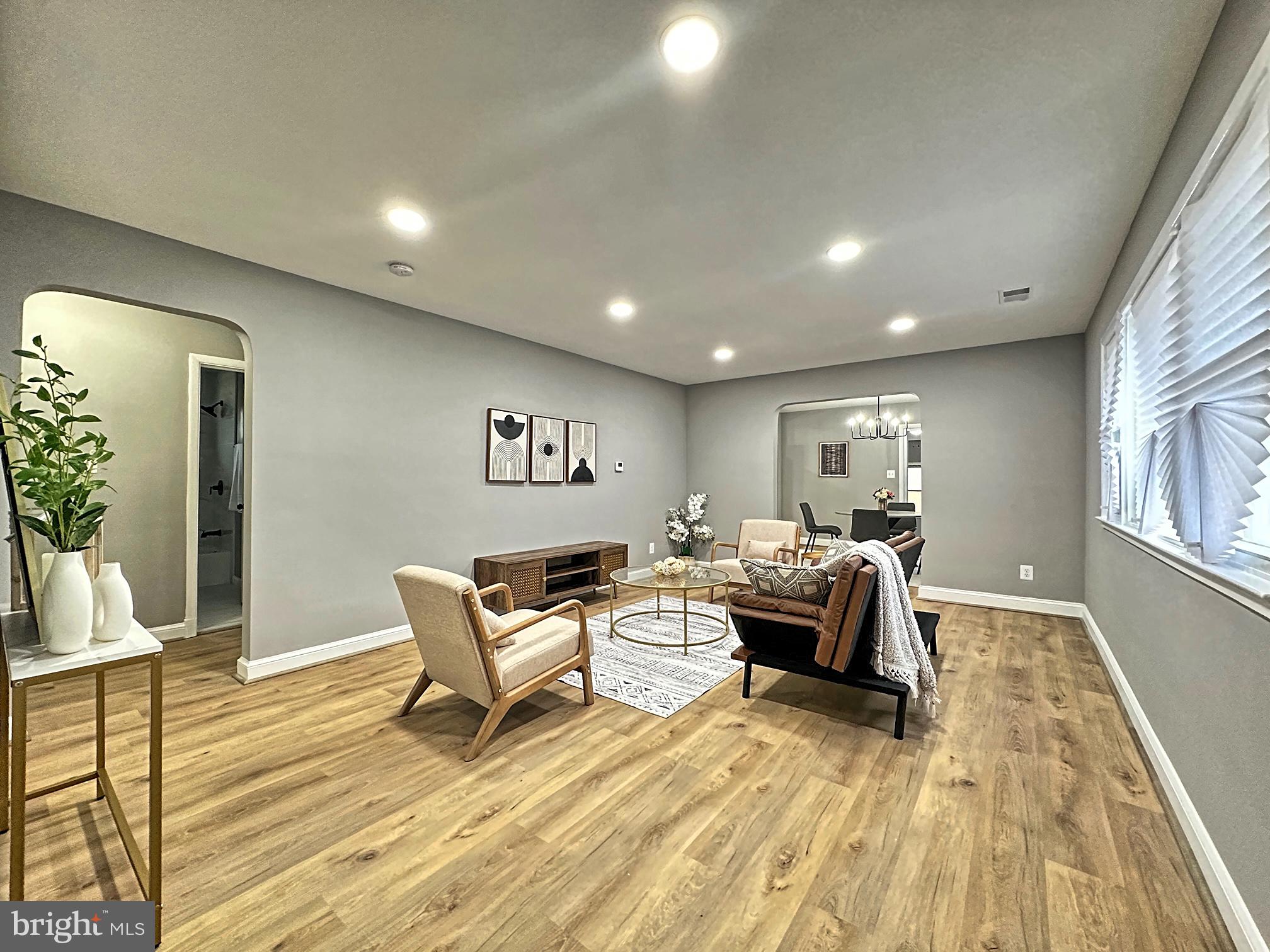 COOLRIDGE ACRES - Residential