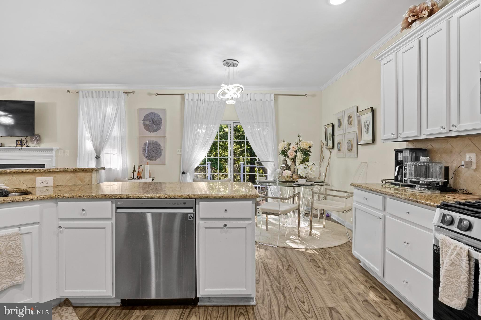 TANYARD SPRINGS - Residential