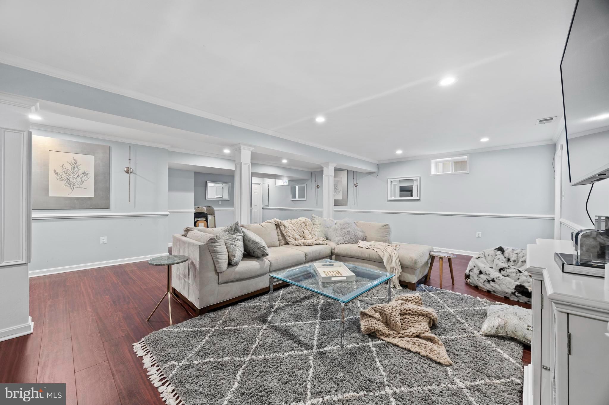 TANYARD SPRINGS - Residential