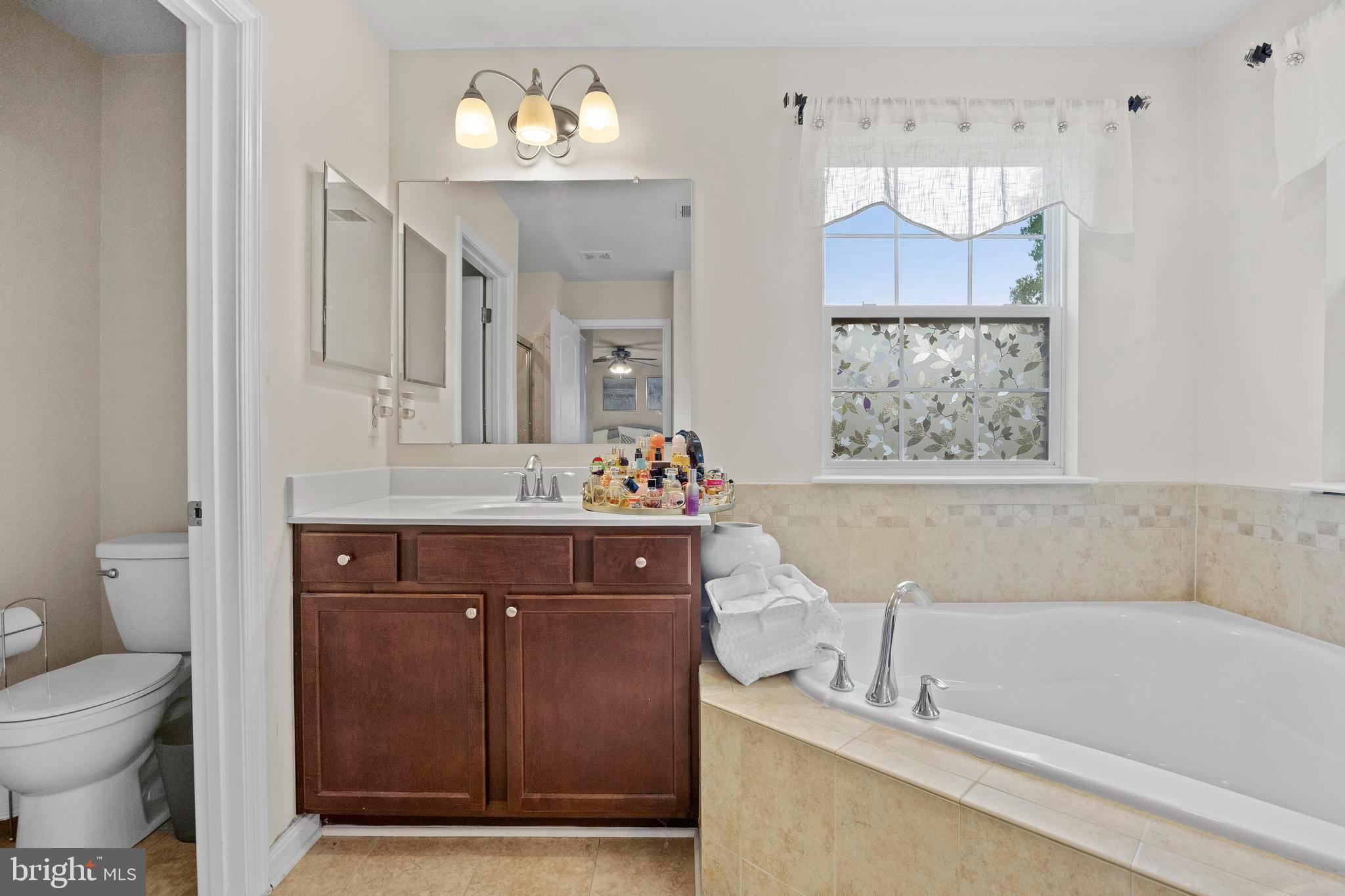 TANYARD SPRINGS - Residential