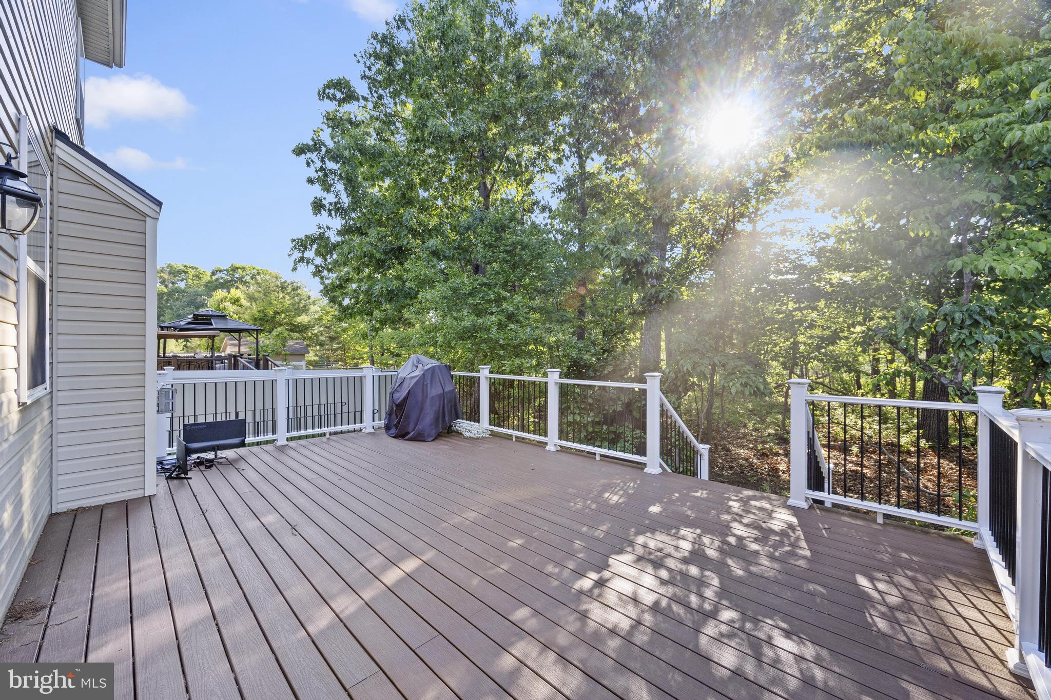 TANYARD SPRINGS - Residential