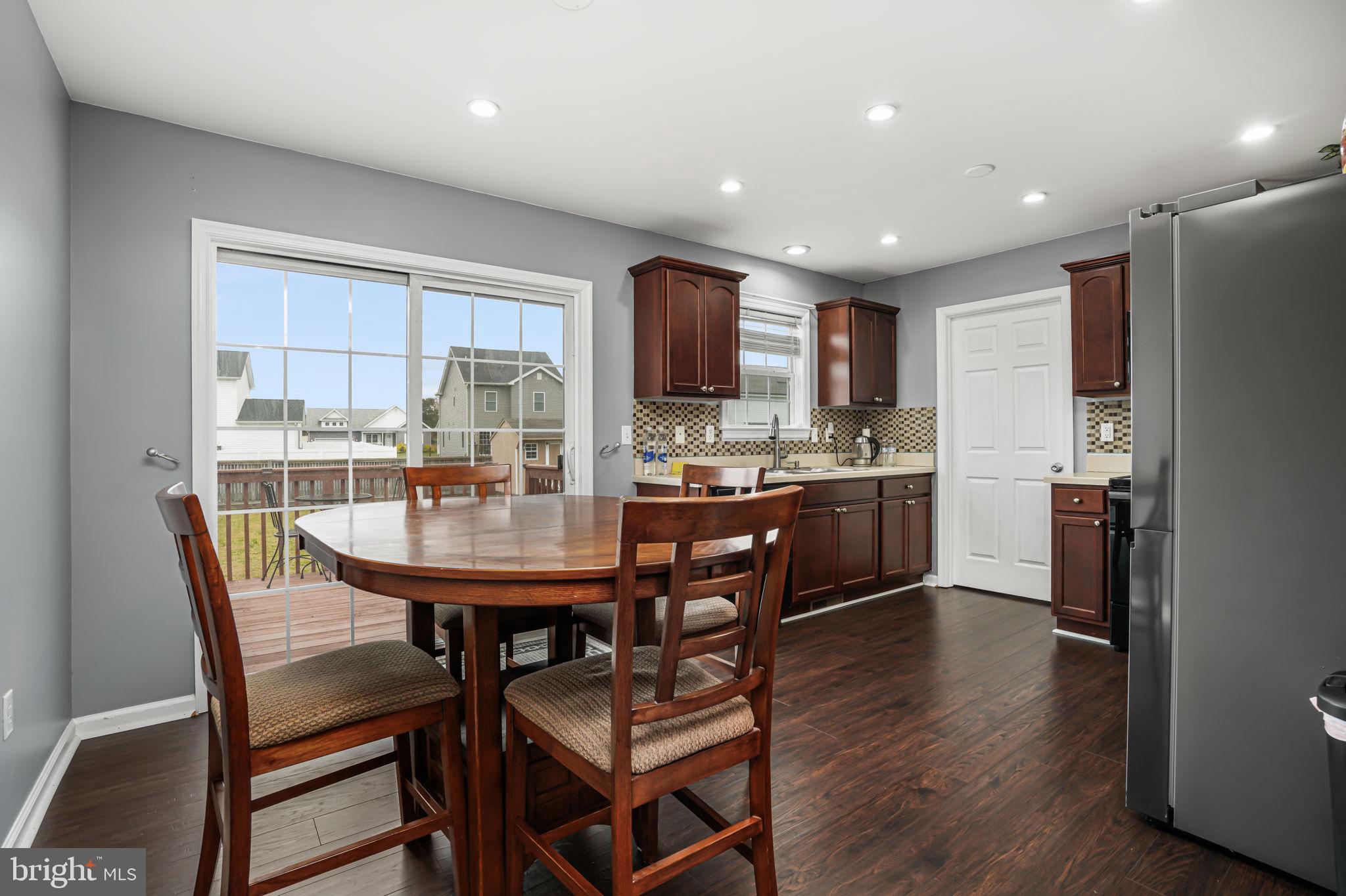 WOODLAND MANOR - Residential