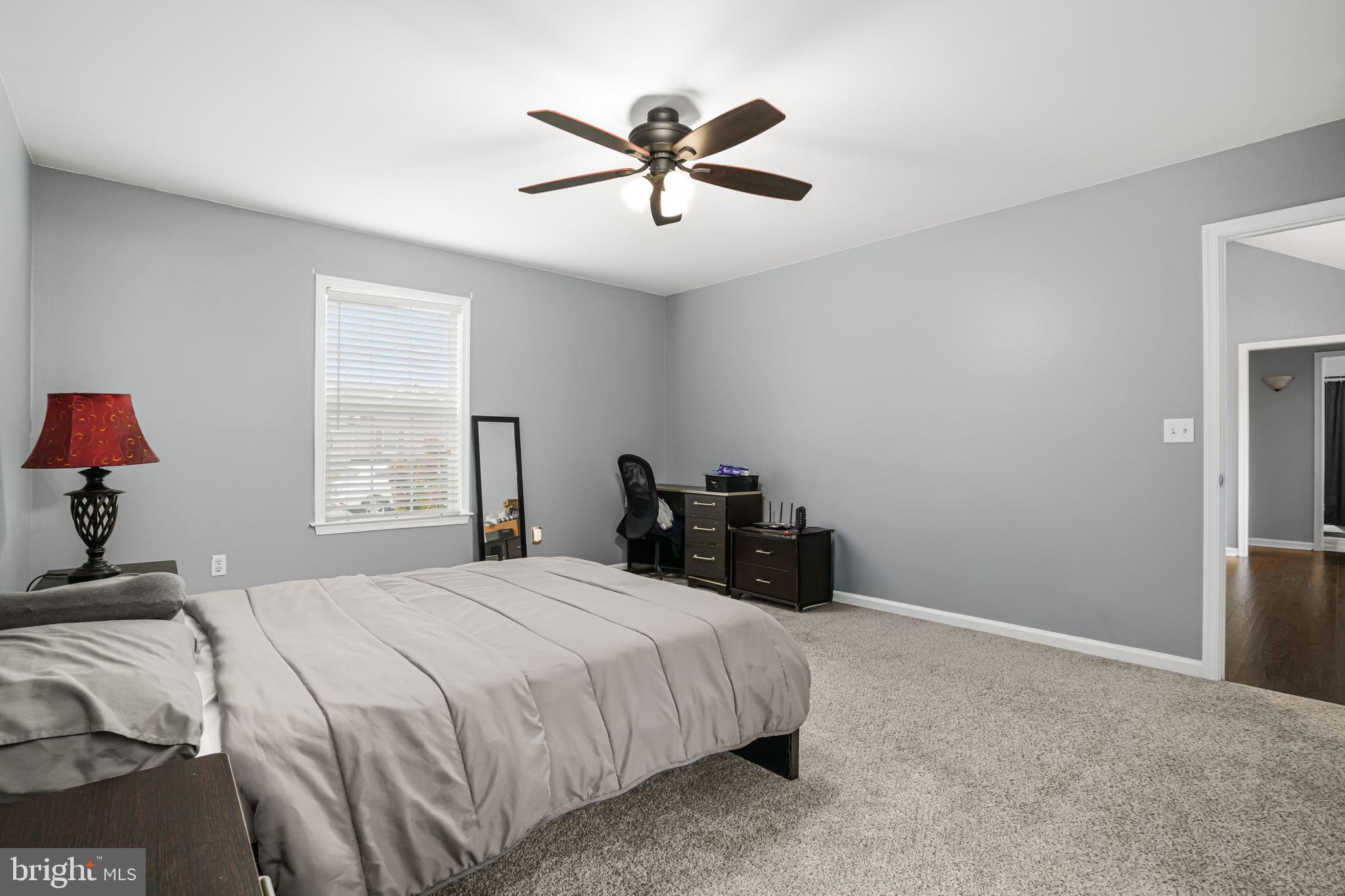 WOODLAND MANOR - Residential