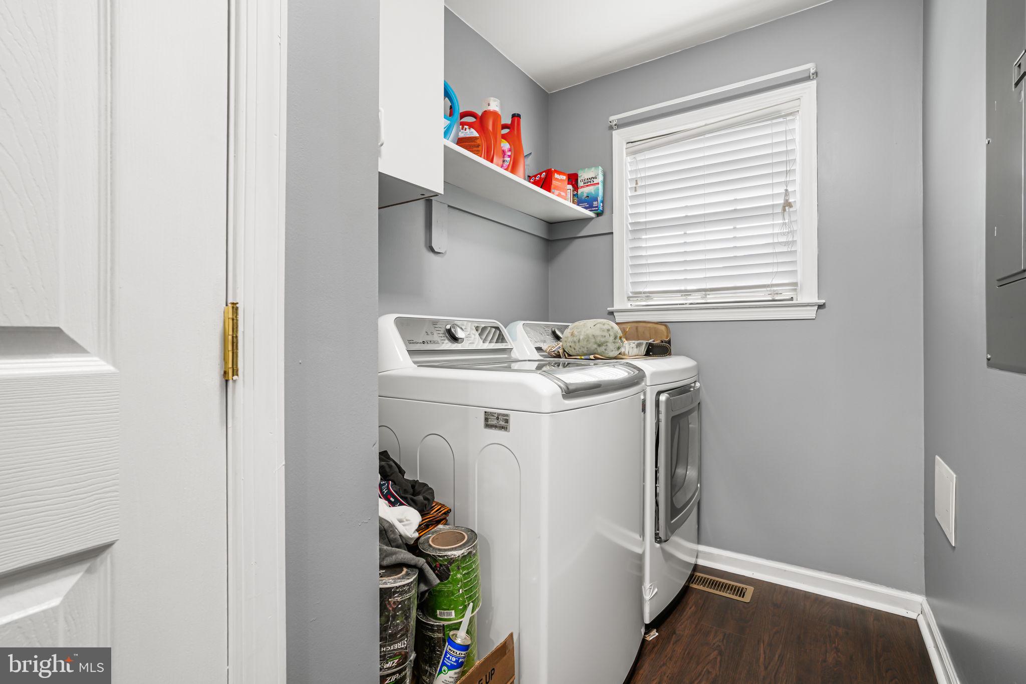 WOODLAND MANOR - Residential