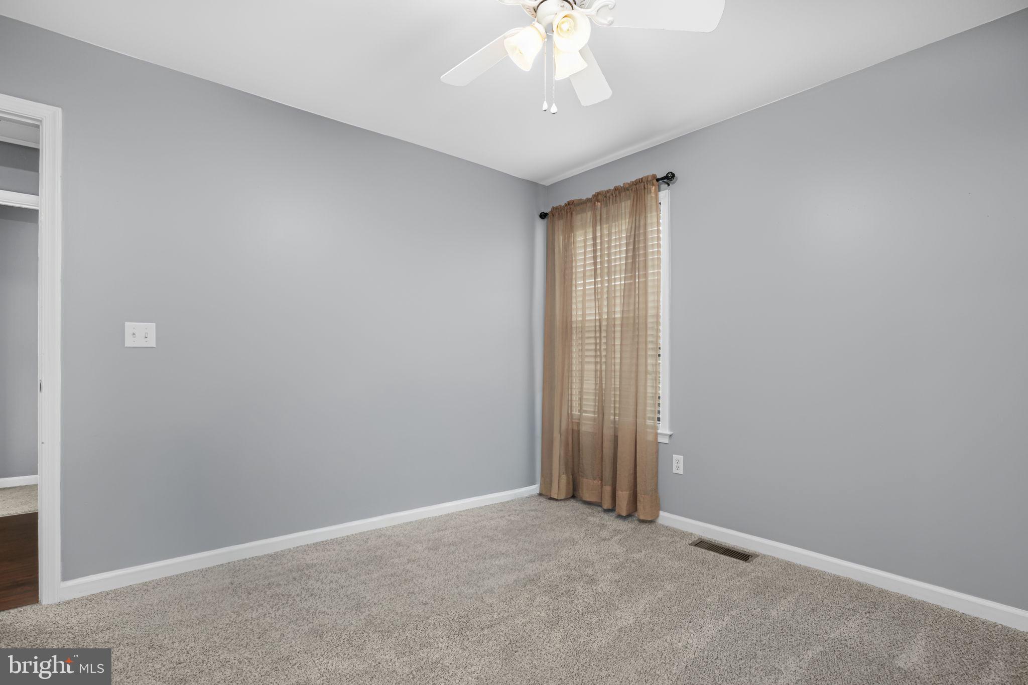 WOODLAND MANOR - Residential