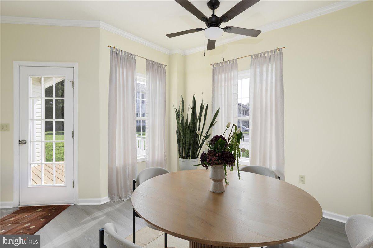 WAYLANDS - Residential