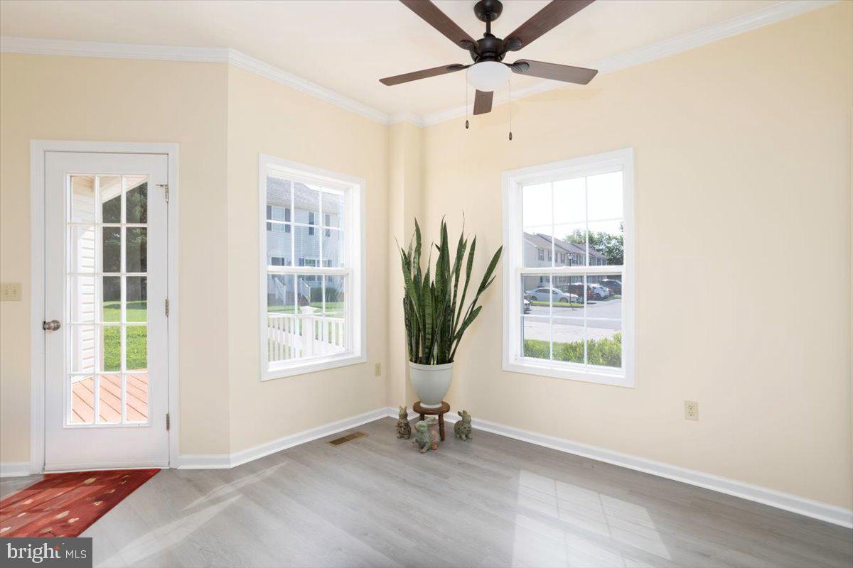 WAYLANDS - Residential