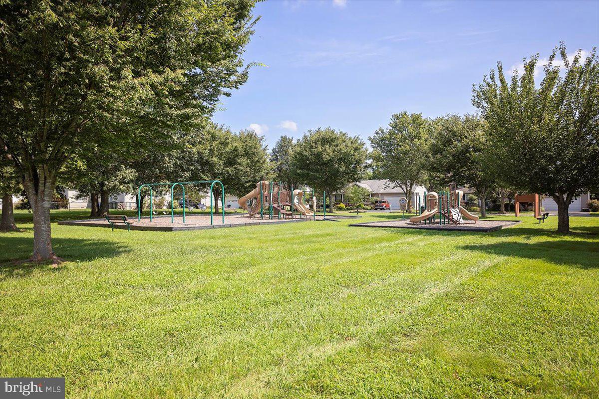 WAYLANDS - Residential