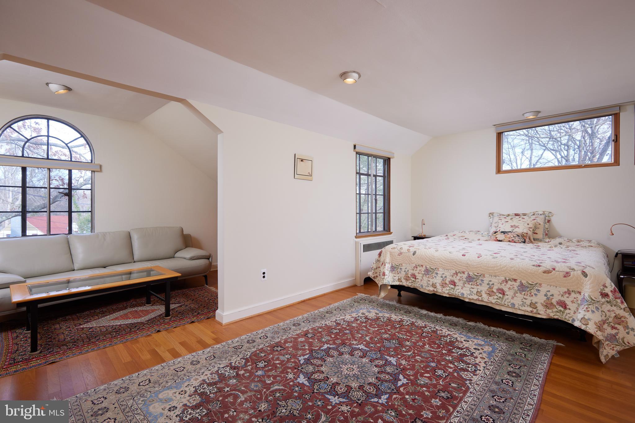 WOODHAVEN - Residential