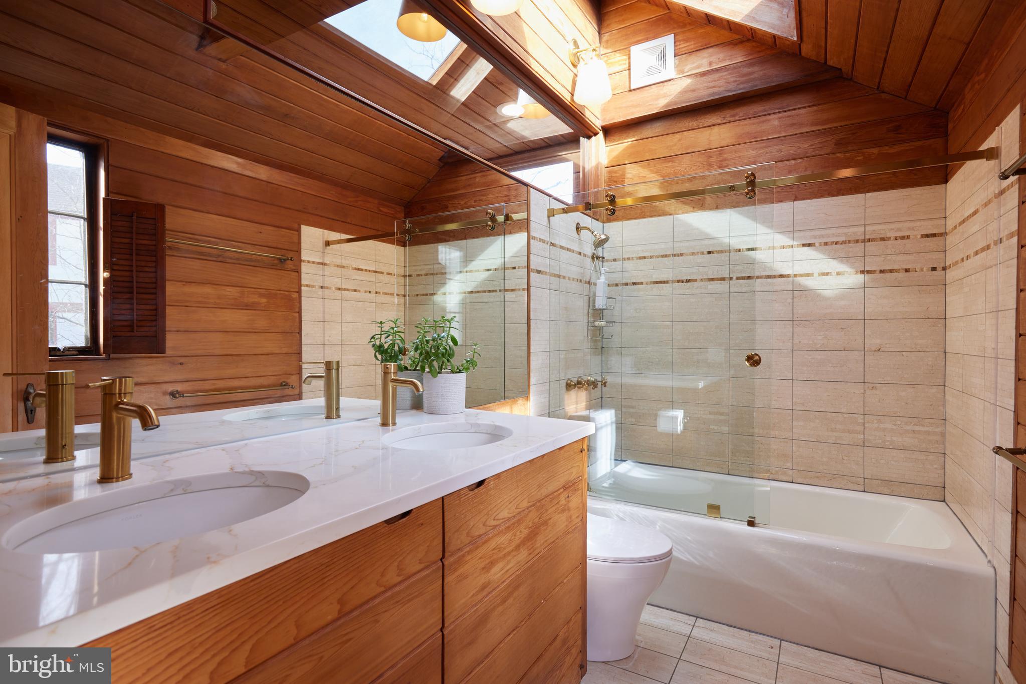 WOODHAVEN - Residential