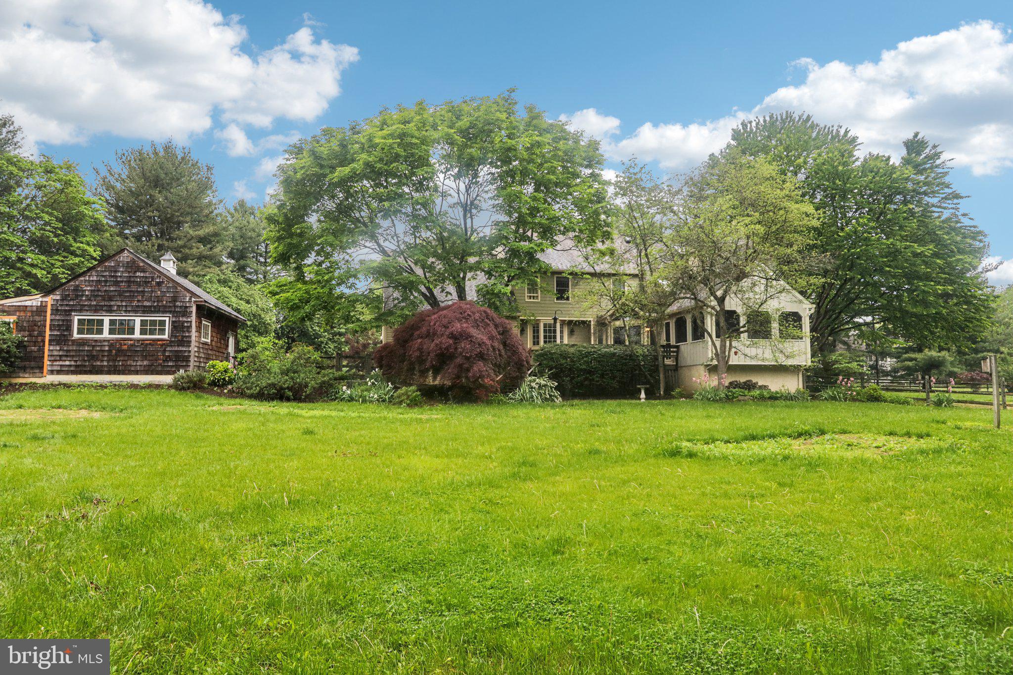 RADNOR HUNT - Residential