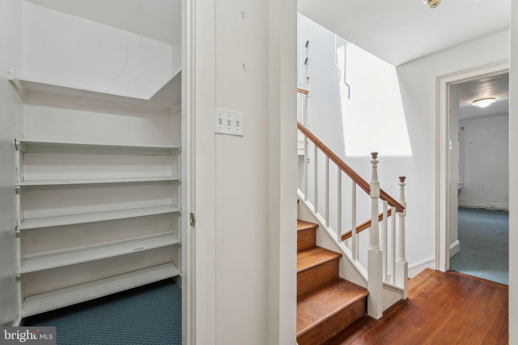 SOCIETY HILL - Residential