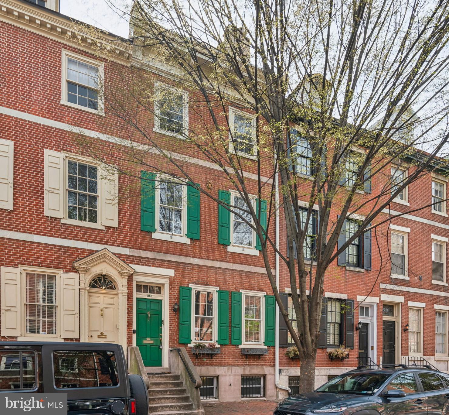 SOCIETY HILL - Residential