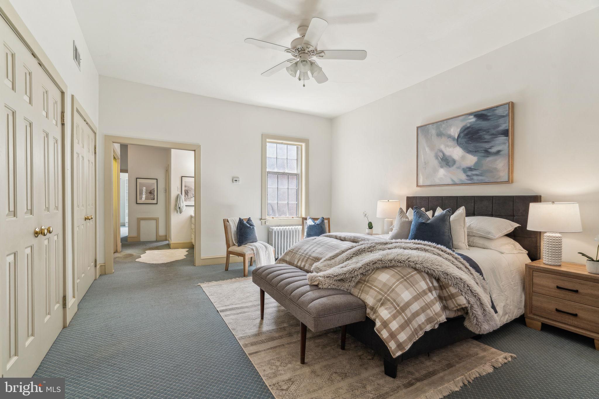 SOCIETY HILL - Residential