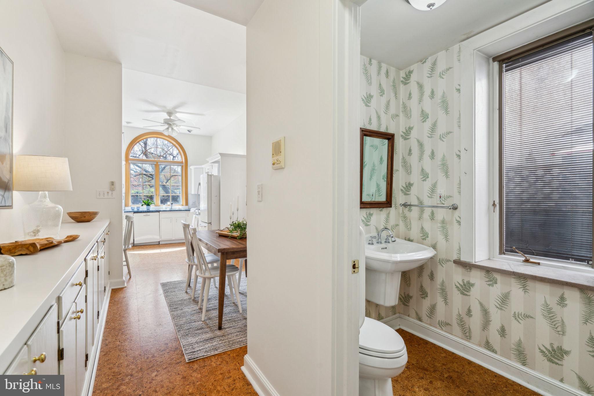 SOCIETY HILL - Residential