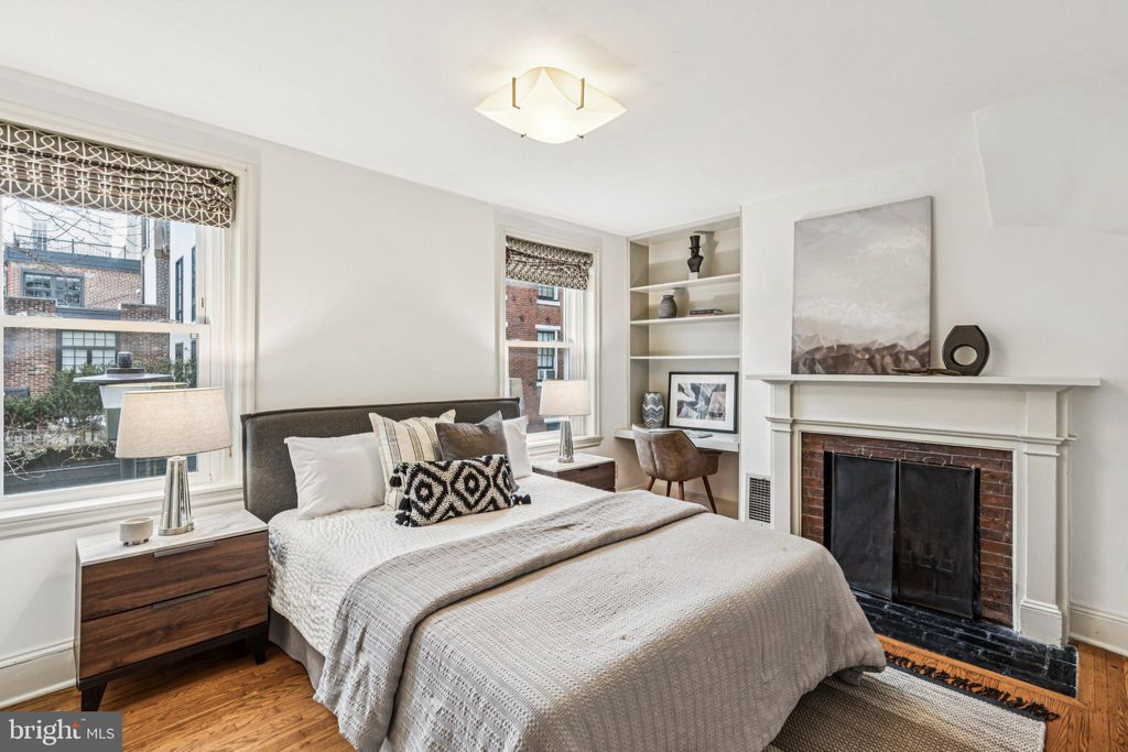 Photo of 2133 Cypress Street, PHILADELPHIA, PA 19103 (MLS # PAPH2584238)