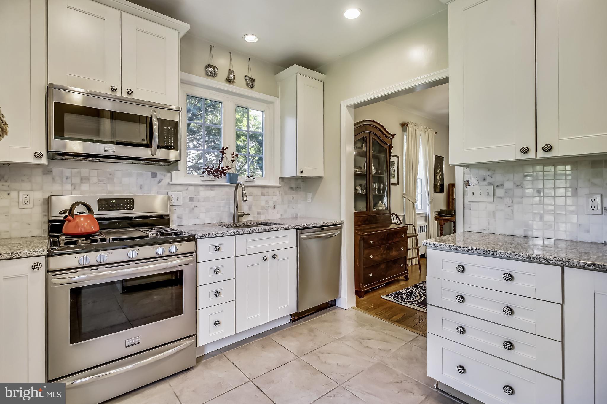 STONELEIGH - Residential