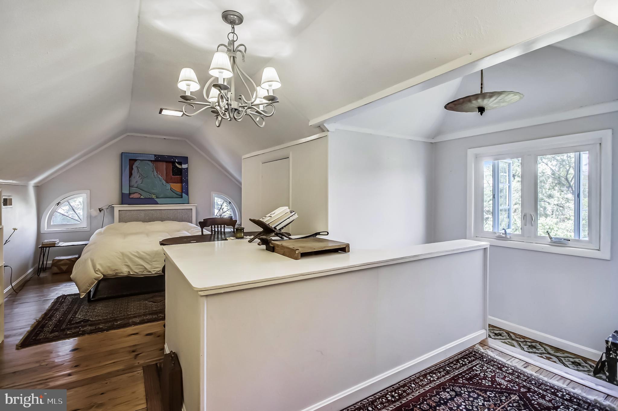 STONELEIGH - Residential