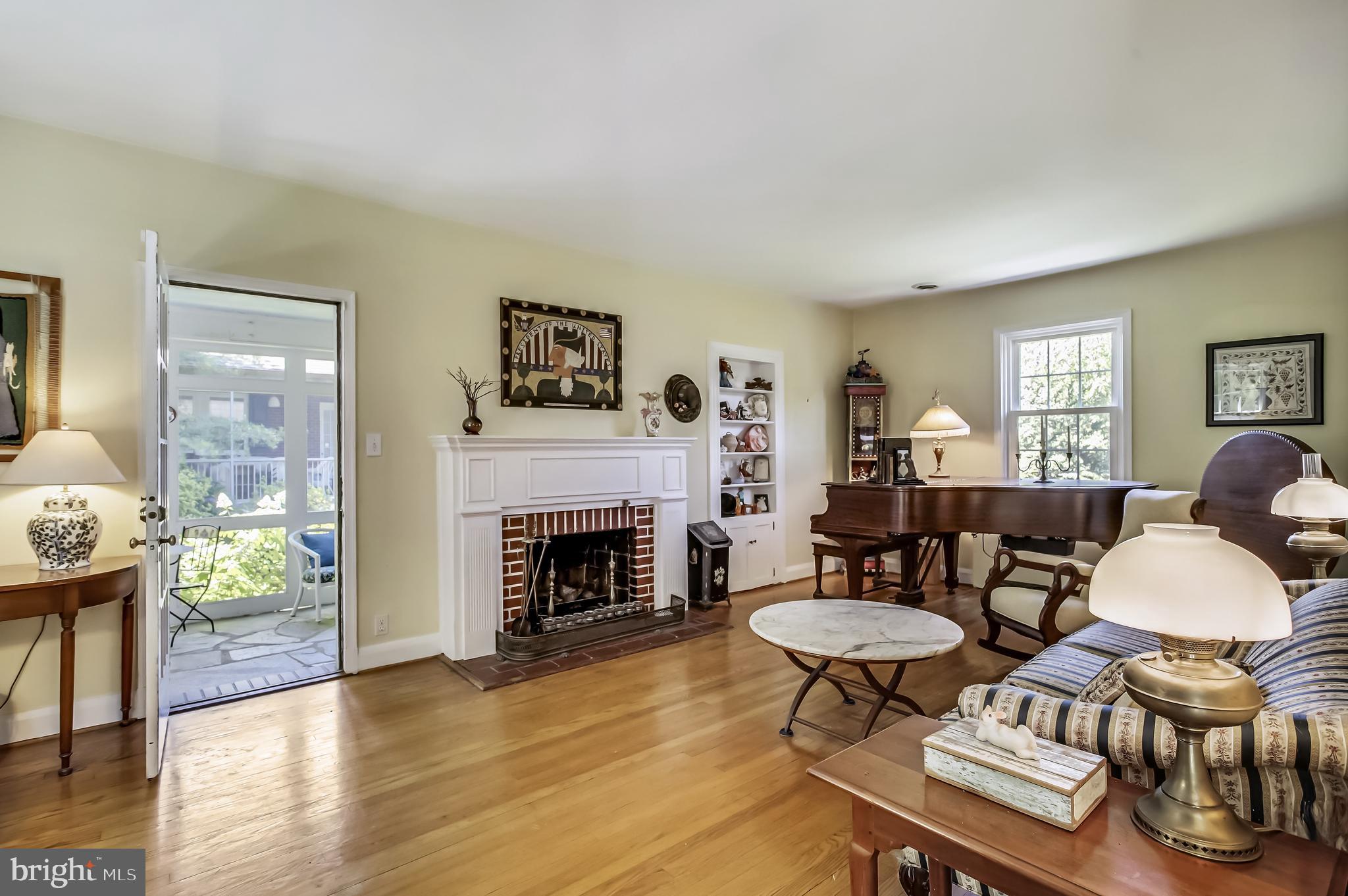 STONELEIGH - Residential