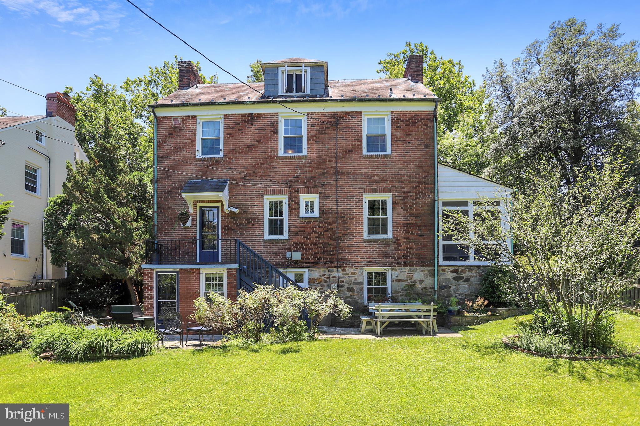 STONELEIGH - Residential