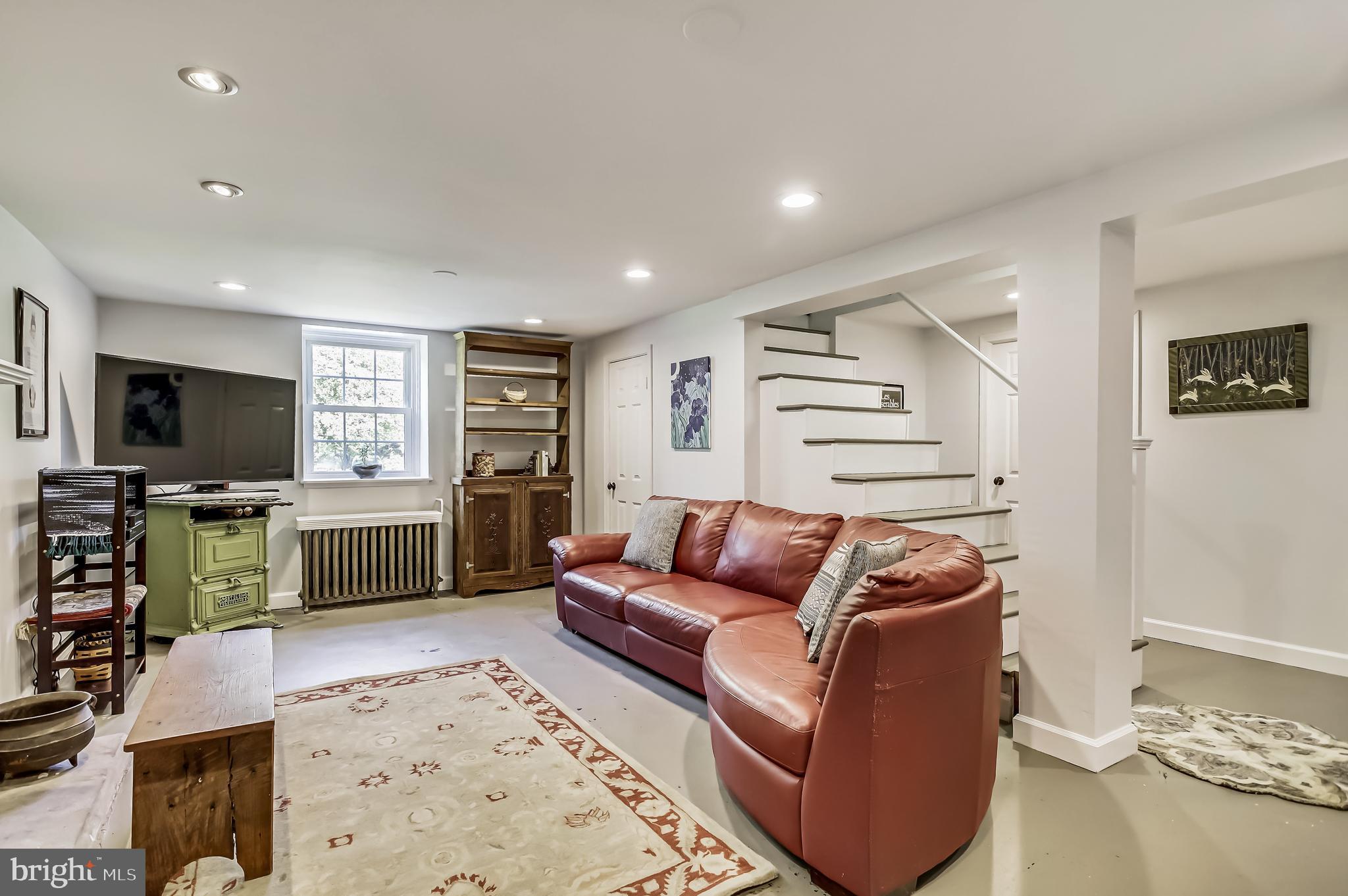 STONELEIGH - Residential