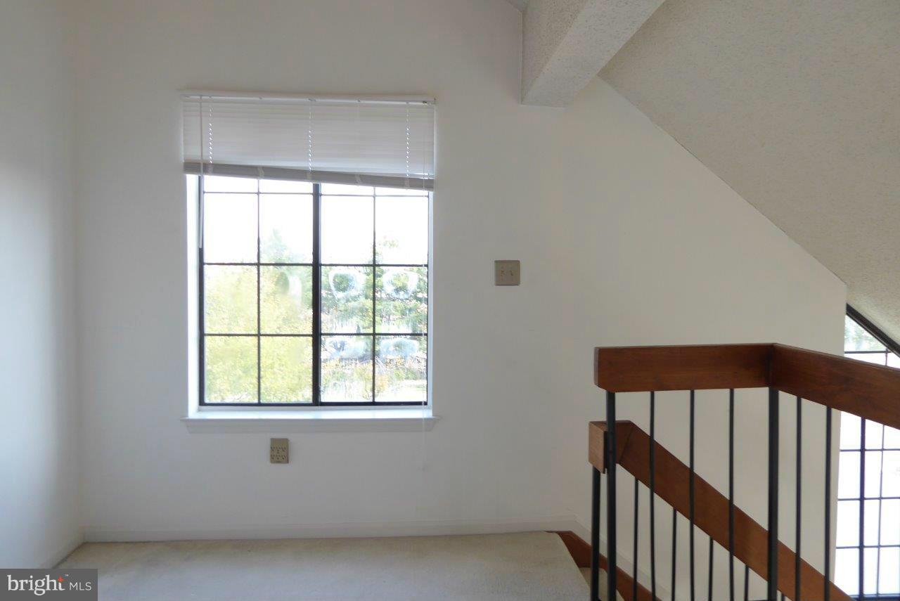 THE TIERS OF LAUREL LAKE - Residential