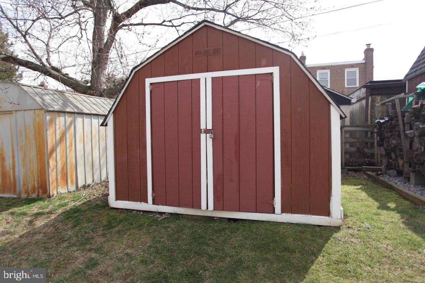 COLLINGDALE - Residential