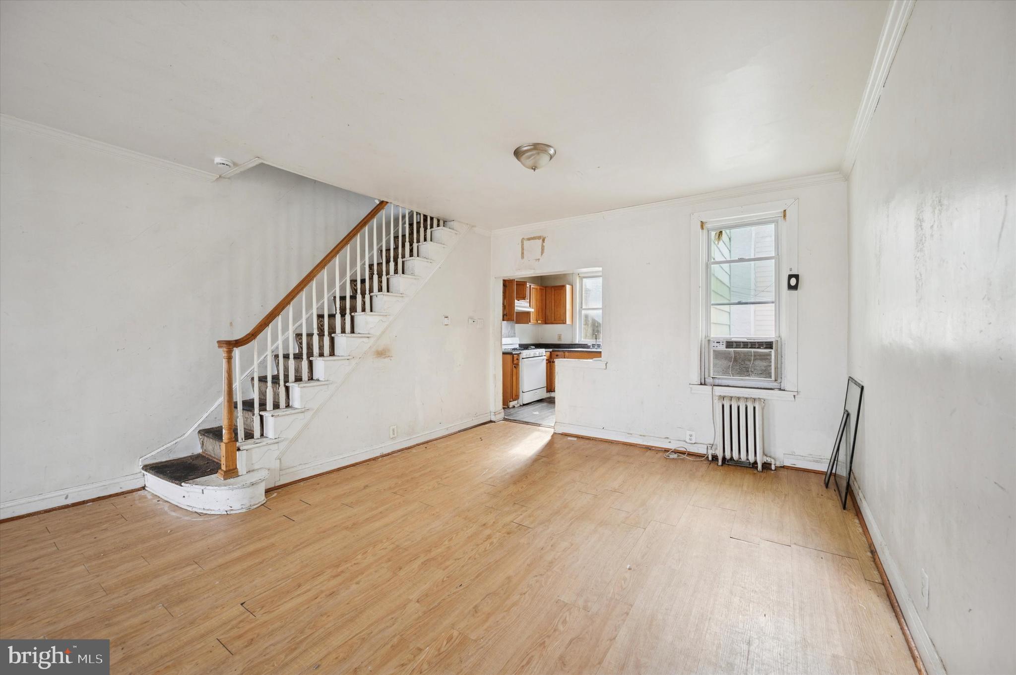 BRIDESBURG - Residential