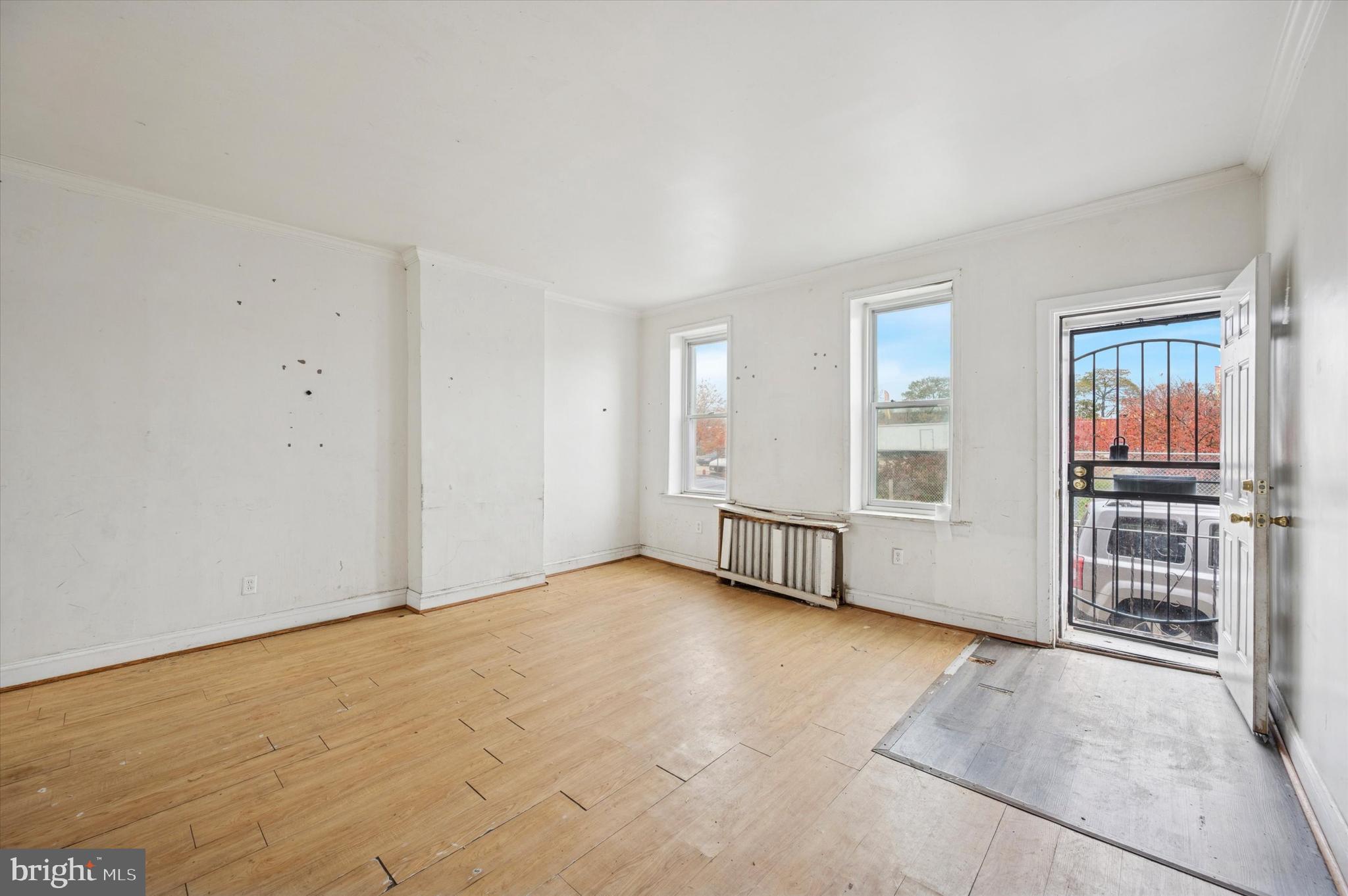 BRIDESBURG - Residential