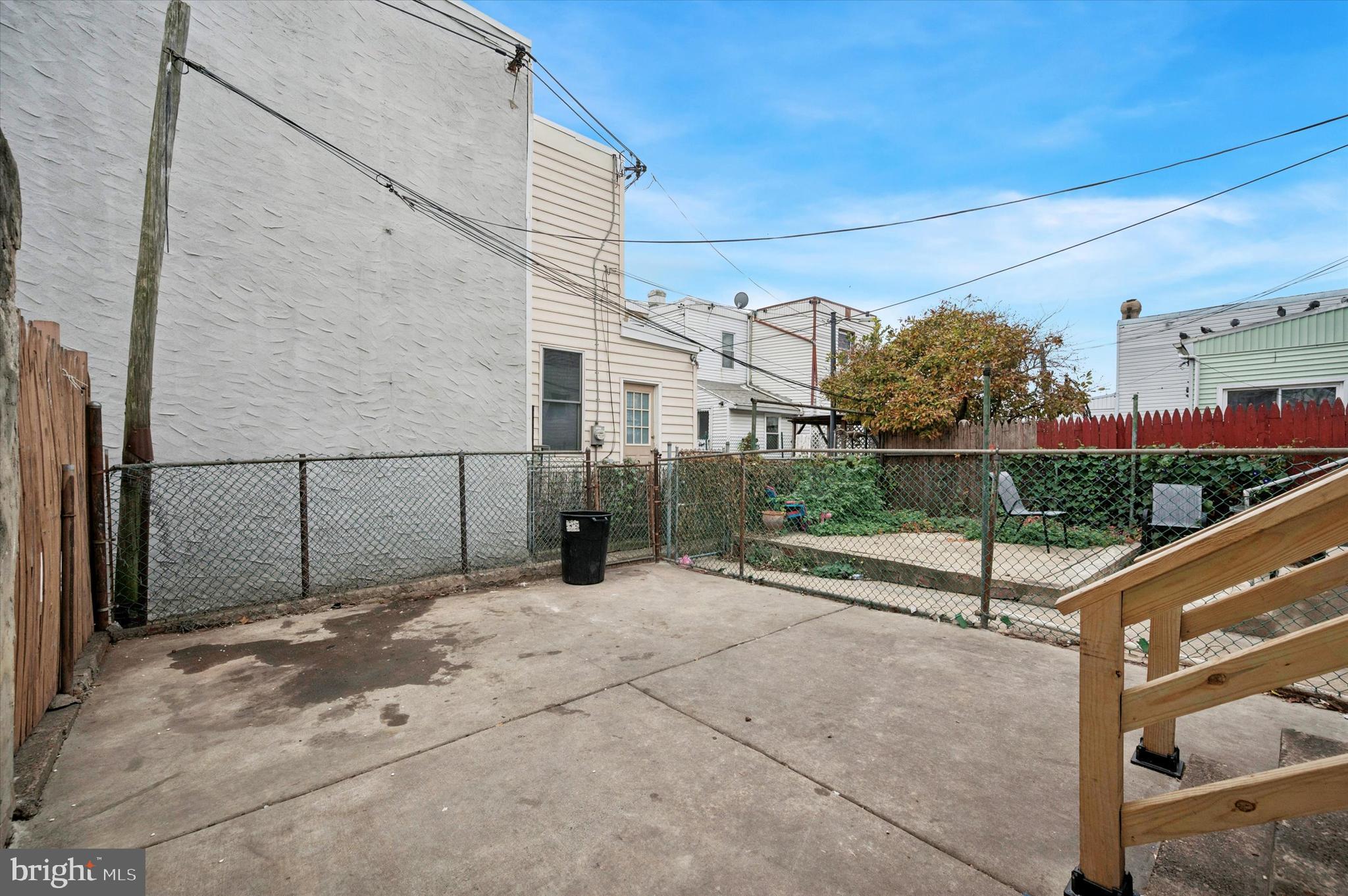 BRIDESBURG - Residential