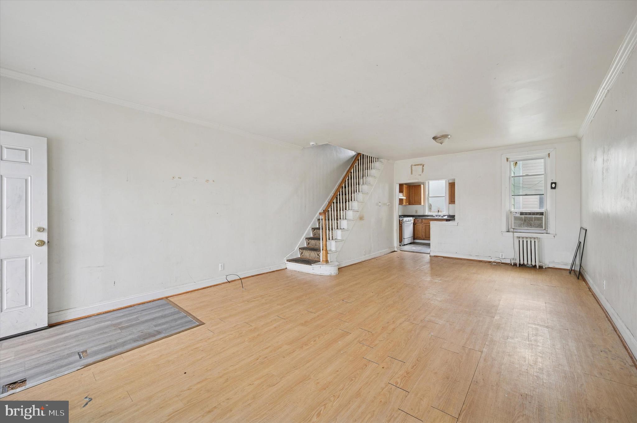 BRIDESBURG - Residential