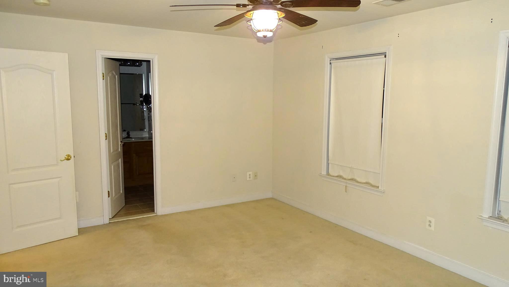 DALE CITY - Residential Lease