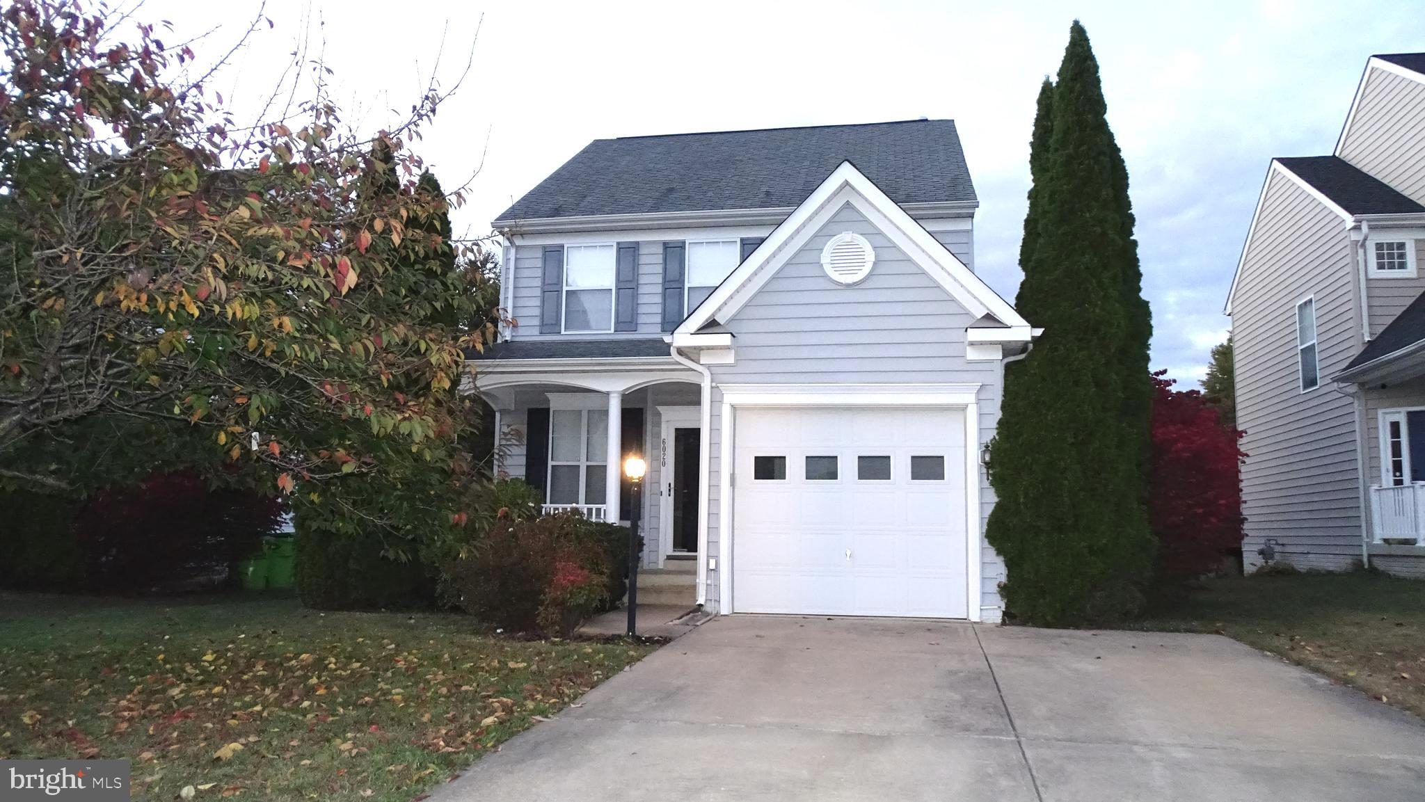 DALE CITY - Residential Lease