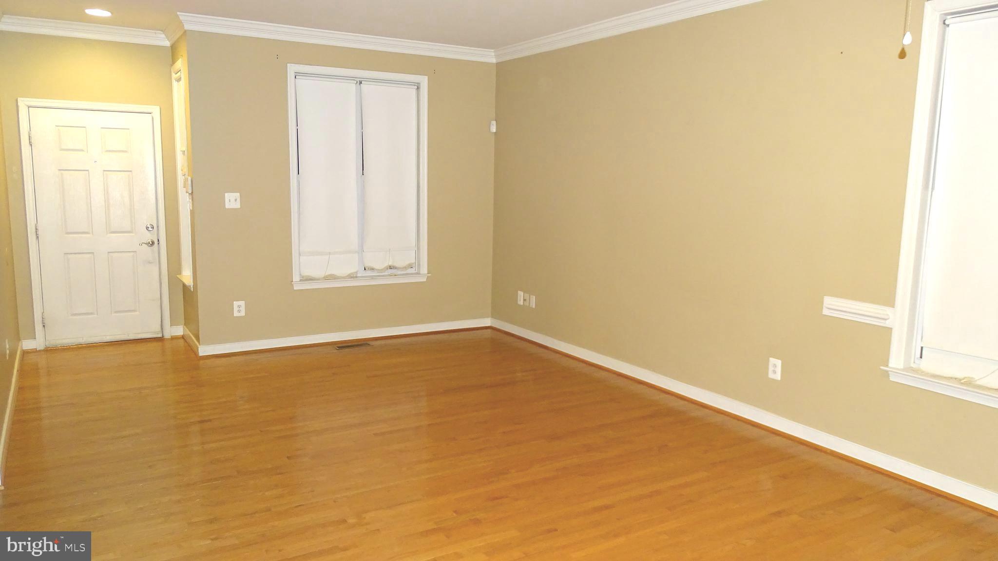 DALE CITY - Residential Lease