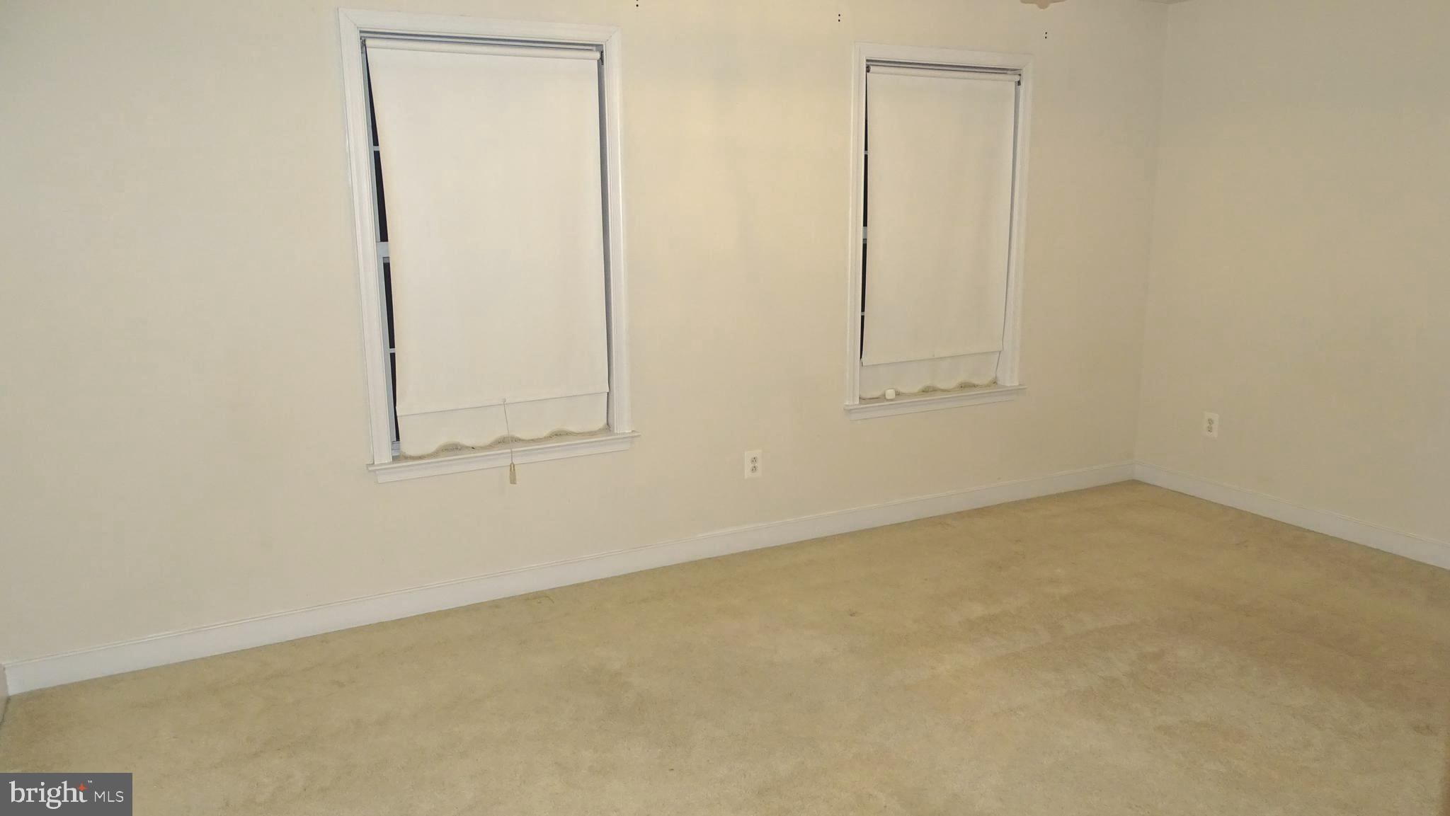 DALE CITY - Residential Lease