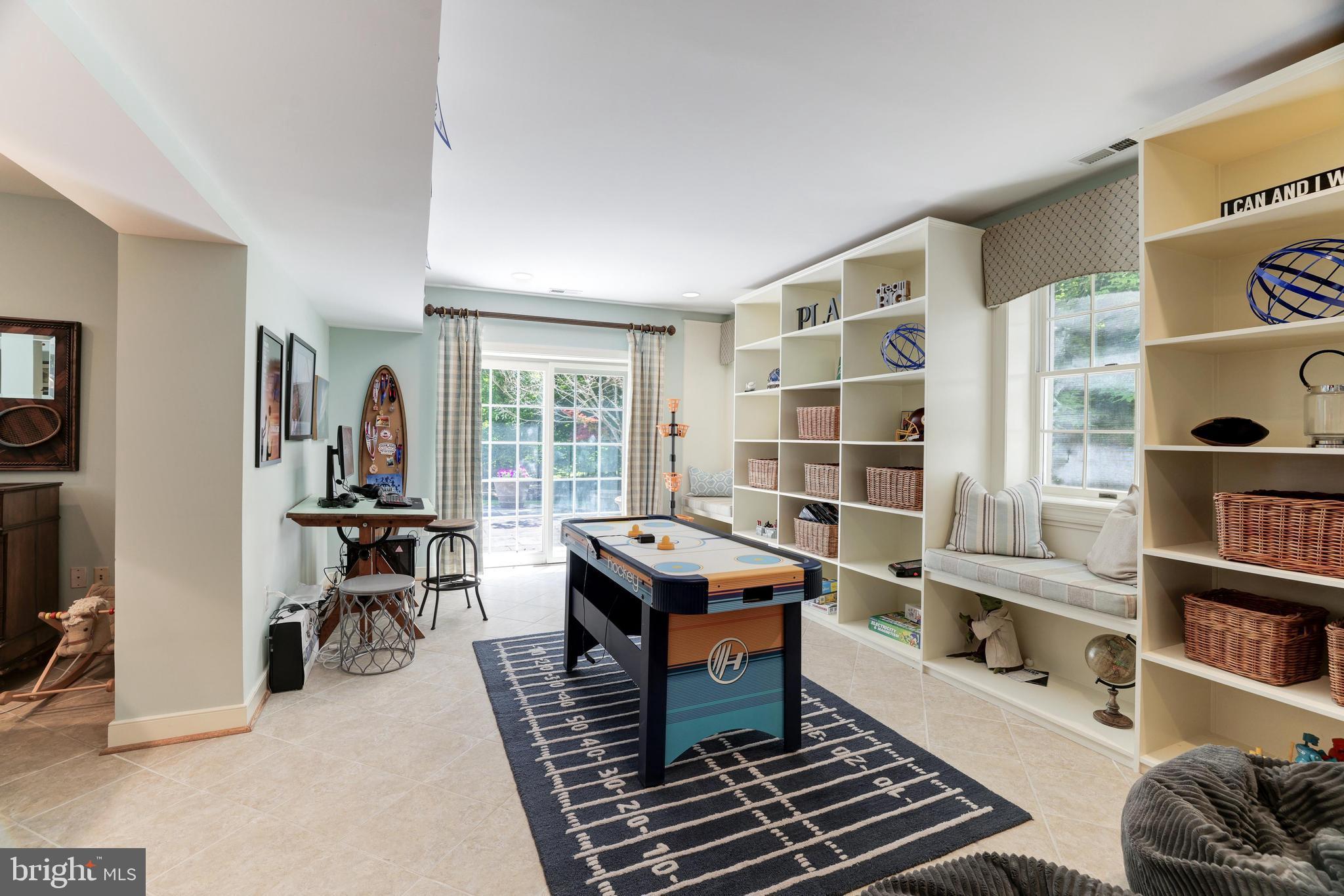 GREAT FALLS ESTATES - Residential