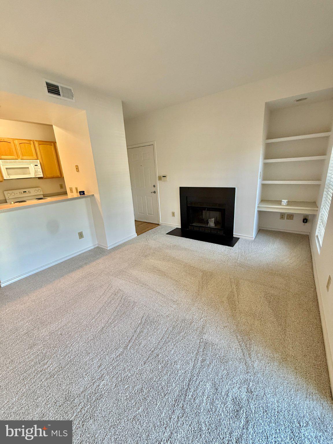 12155 PENDERVIEW TERRACE 821