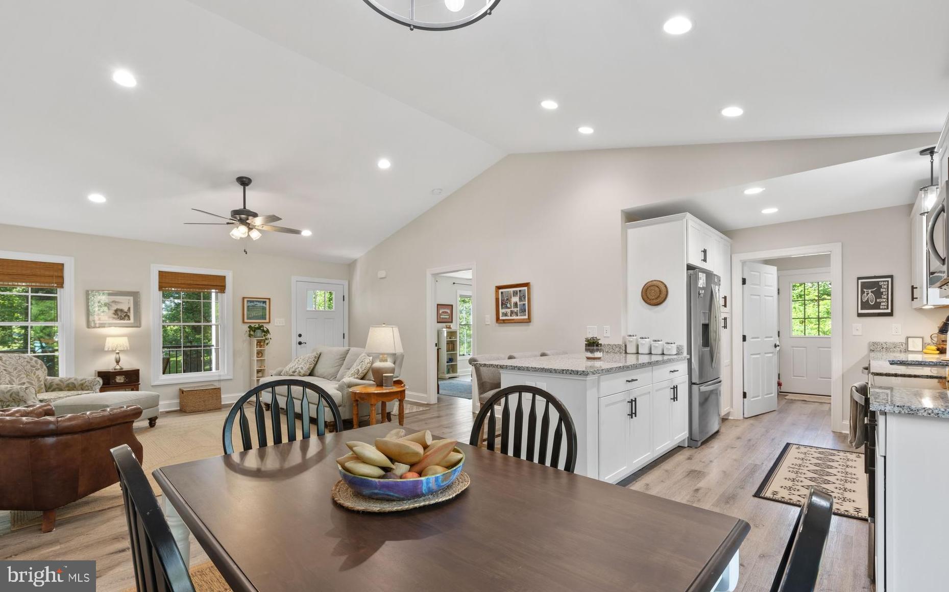 POPLAR RIDGE - Residential