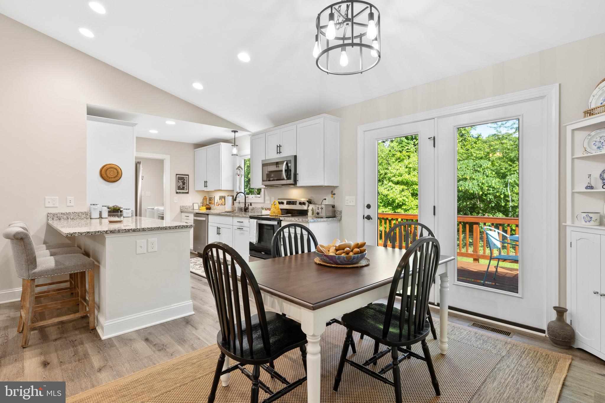 POPLAR RIDGE - Residential