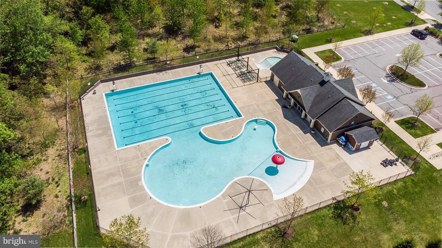 ARORA HILLS - Residential