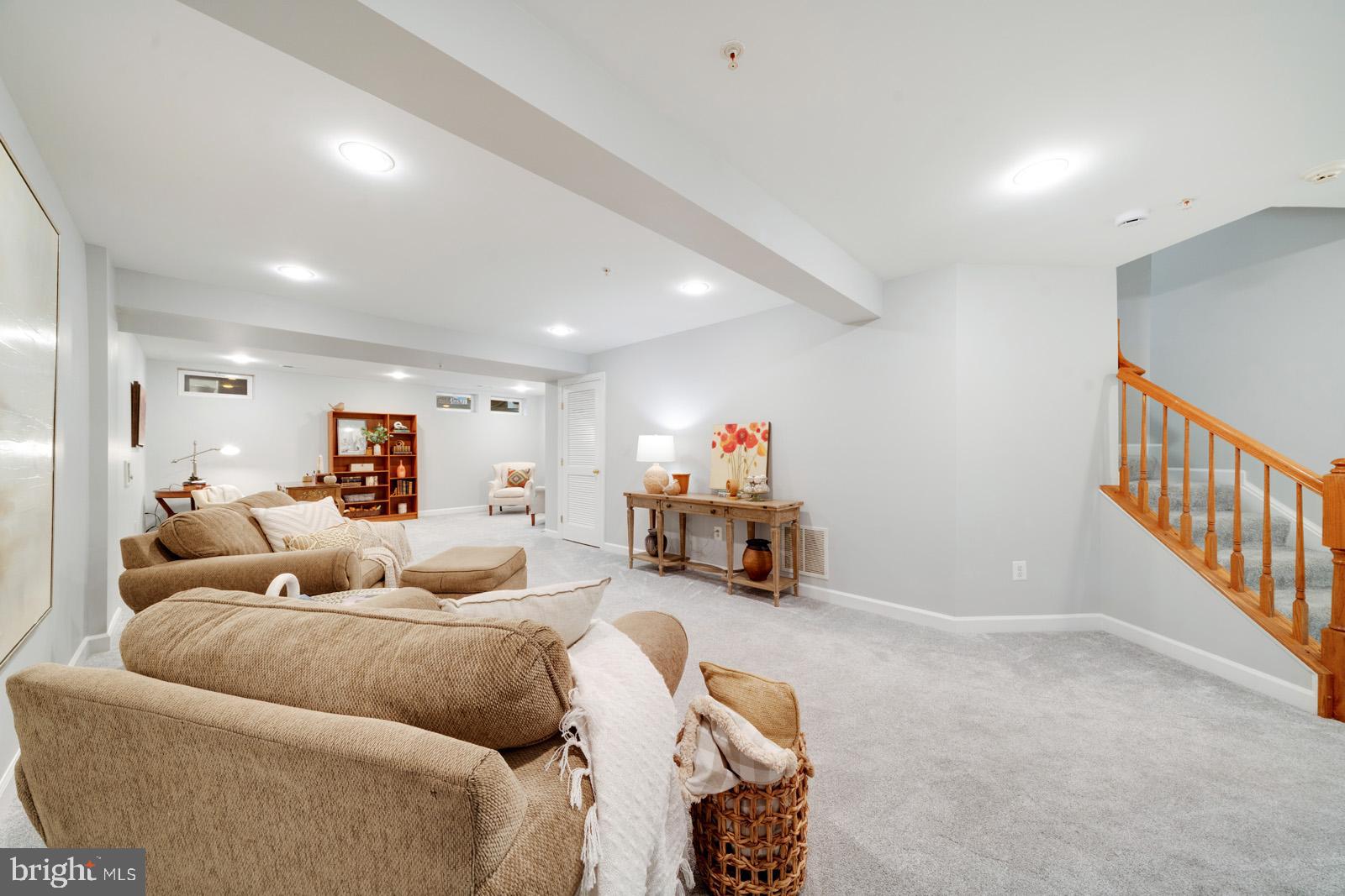 ARORA HILLS - Residential